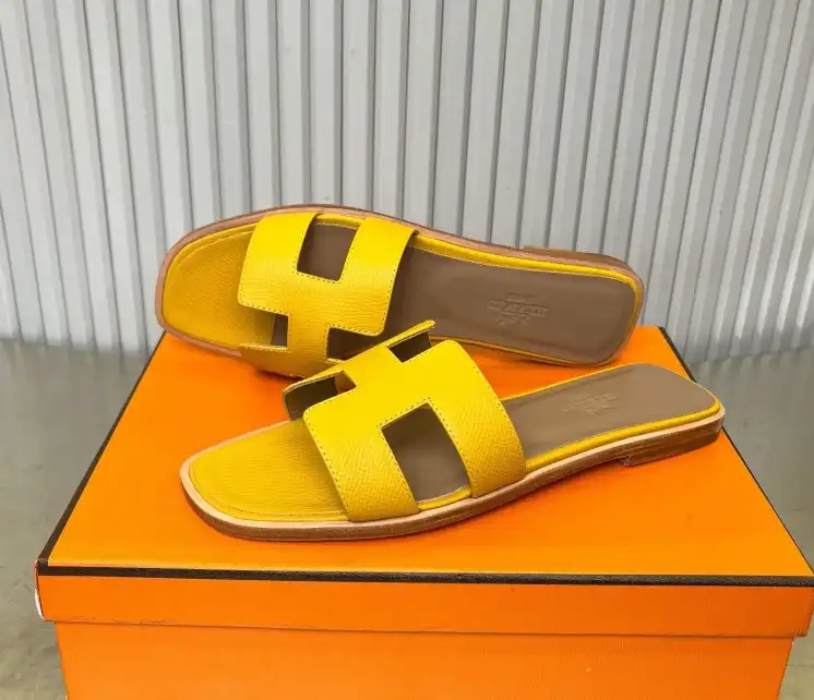 hype Hermes Slippers