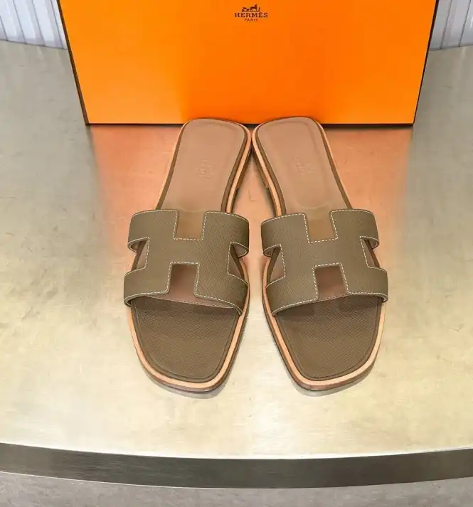 hype Hermes Slippers