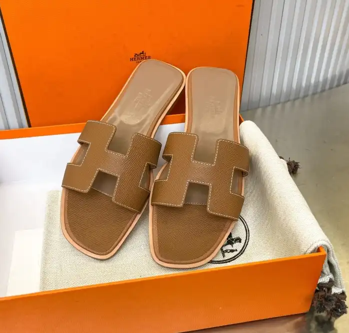 hype Hermes Slippers