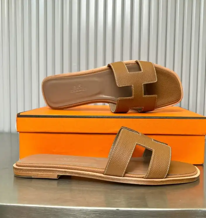 hype Hermes Slippers