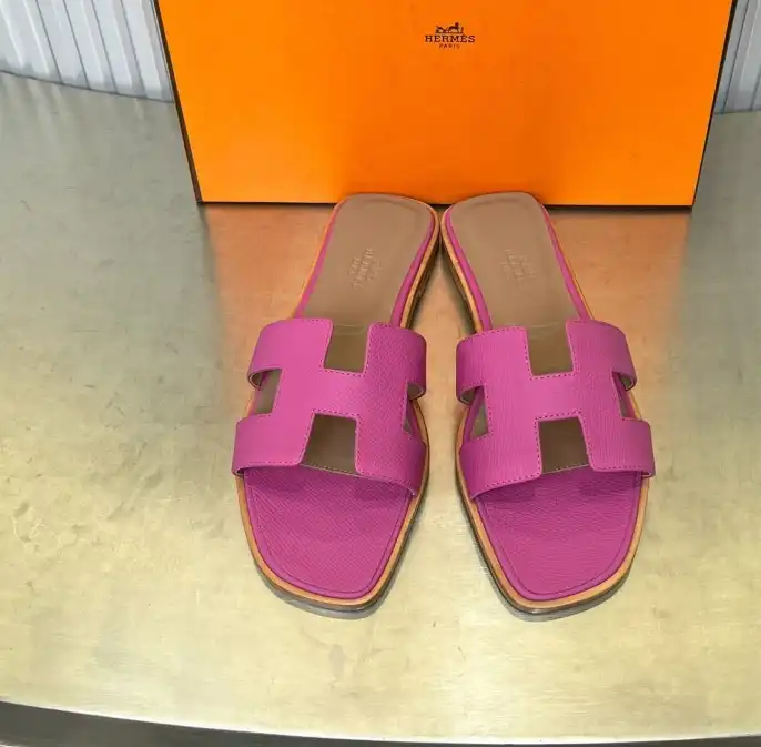 hype Hermes Slippers