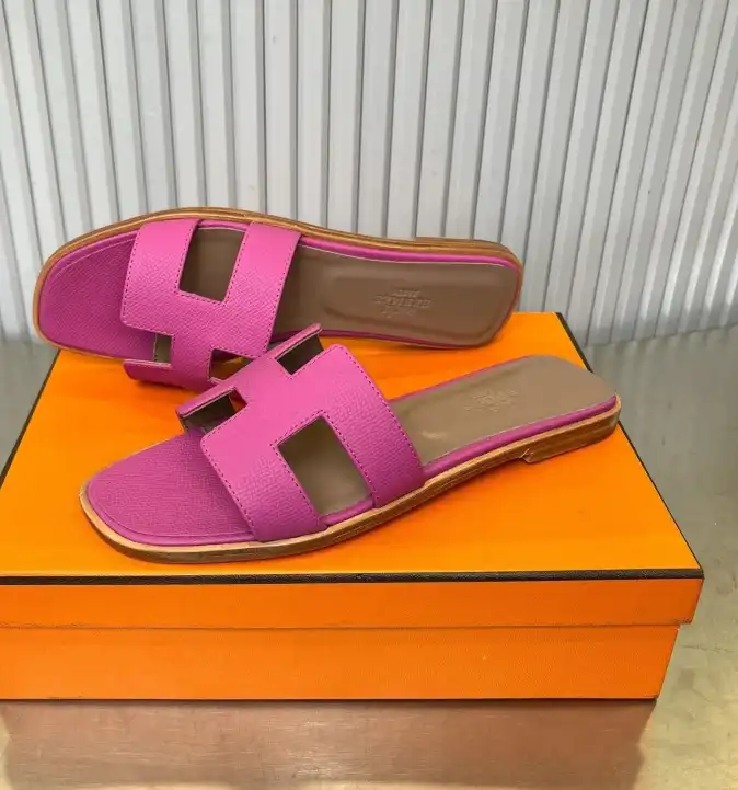 hype Hermes Slippers