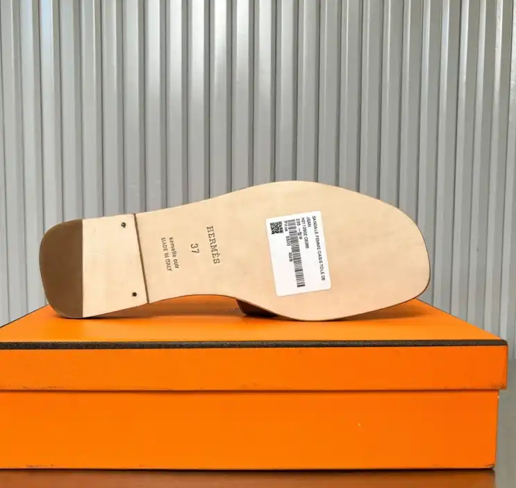 hype Hermes Slippers