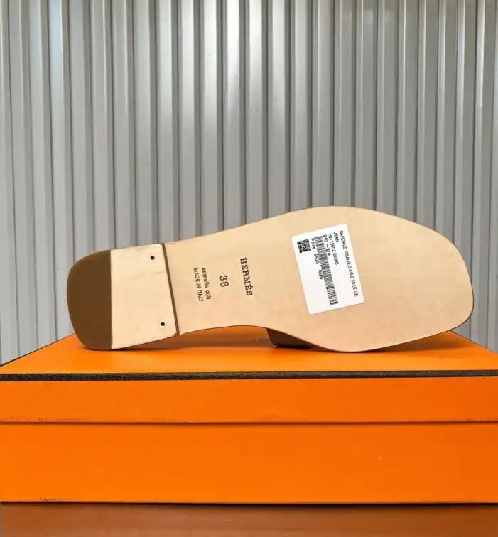 hype Hermes Slippers