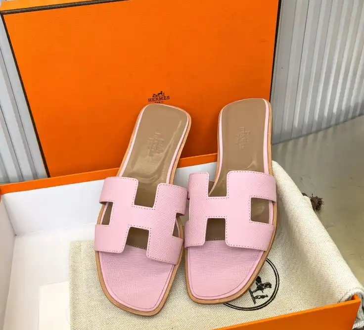 hype Hermes Slippers