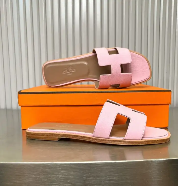 hype Hermes Slippers