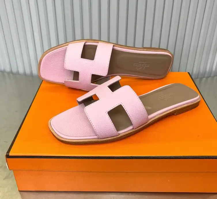 hype Hermes Slippers