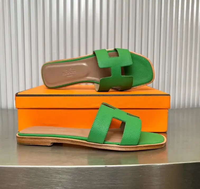 hype Hermes Slippers