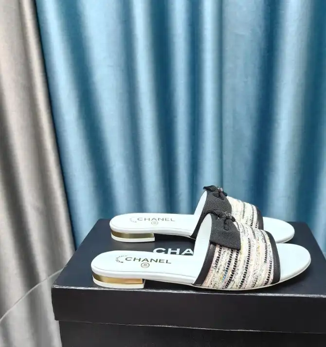 hype Chanel Slippers