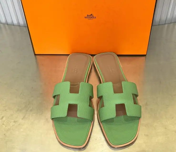 hype Hermes Slippers