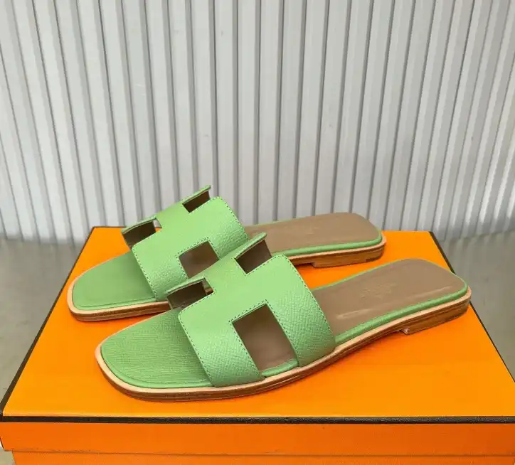 hype Hermes Slippers