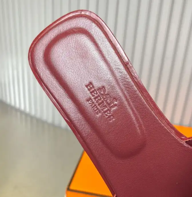 hype Hermes Slippers