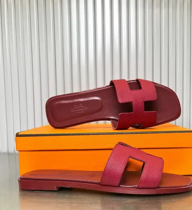 hype Hermes Slippers