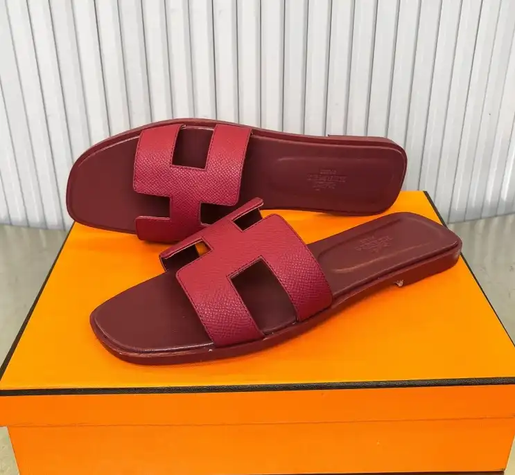 hype Hermes Slippers