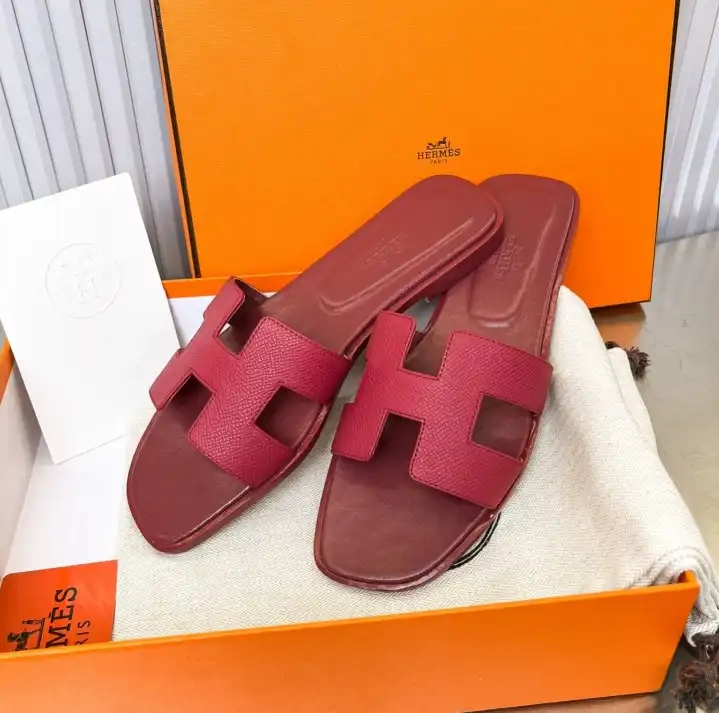 hype Hermes Slippers