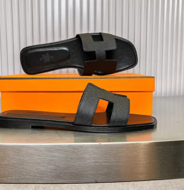 hype Hermes Slippers