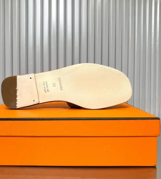 hype Hermes Slippers