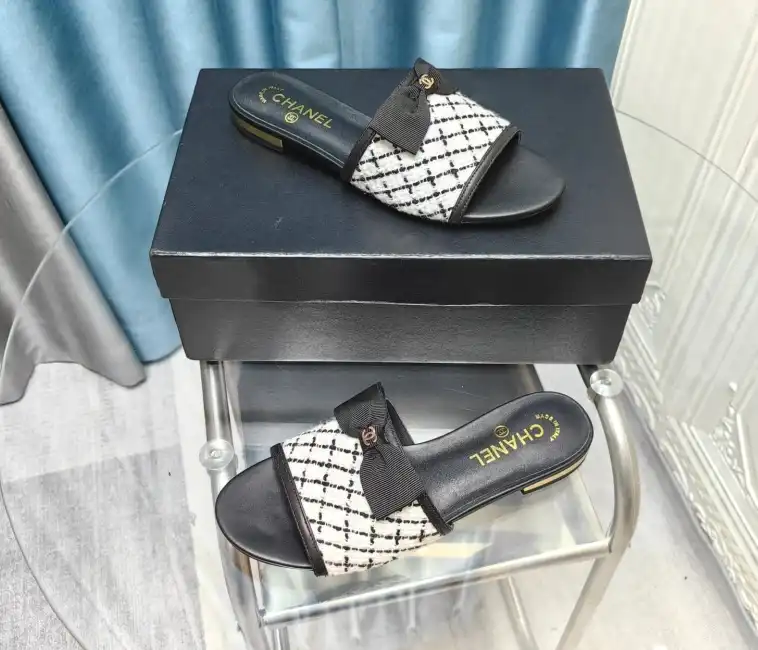 hype Chanel Slippers