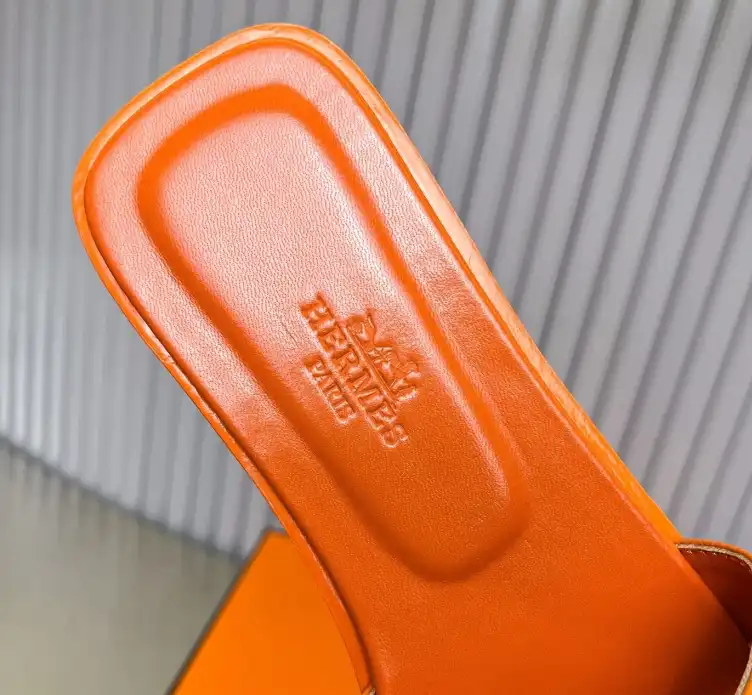 hype Hermes Slippers