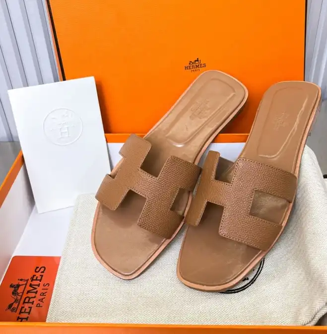 hype Hermes Slippers