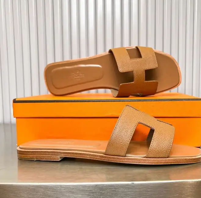 hype Hermes Slippers