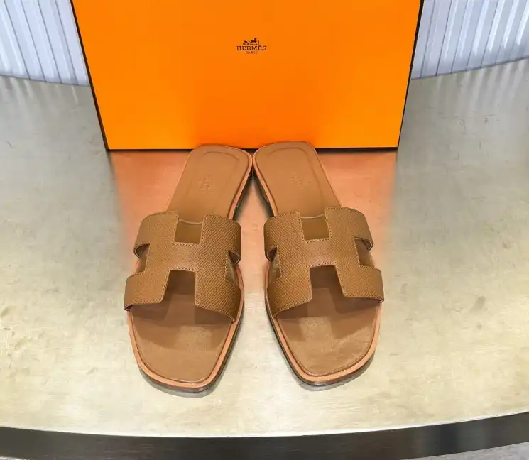 hype Hermes Slippers