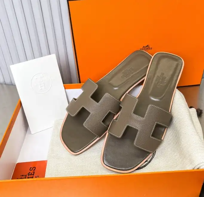 hype Hermes Slippers