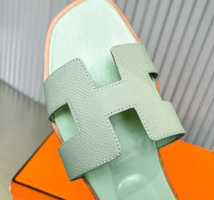 hype Hermes Slippers