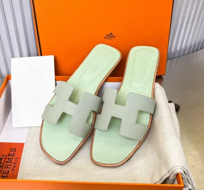 hype Hermes Slippers