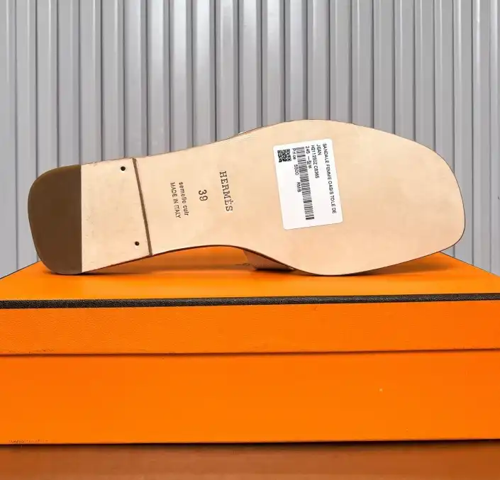 hype Hermes Slippers