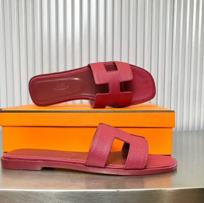 hype Hermes Slippers