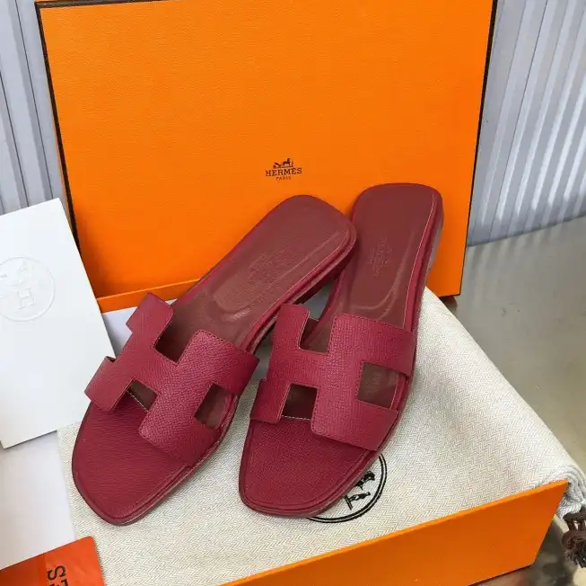 hype Hermes Slippers