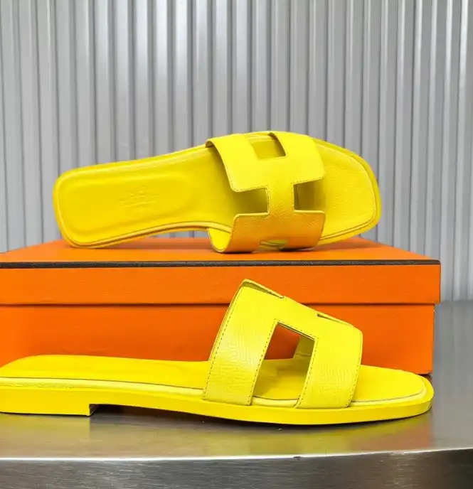 hype Hermes Slippers