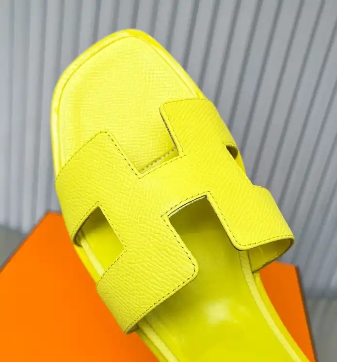 hype Hermes Slippers