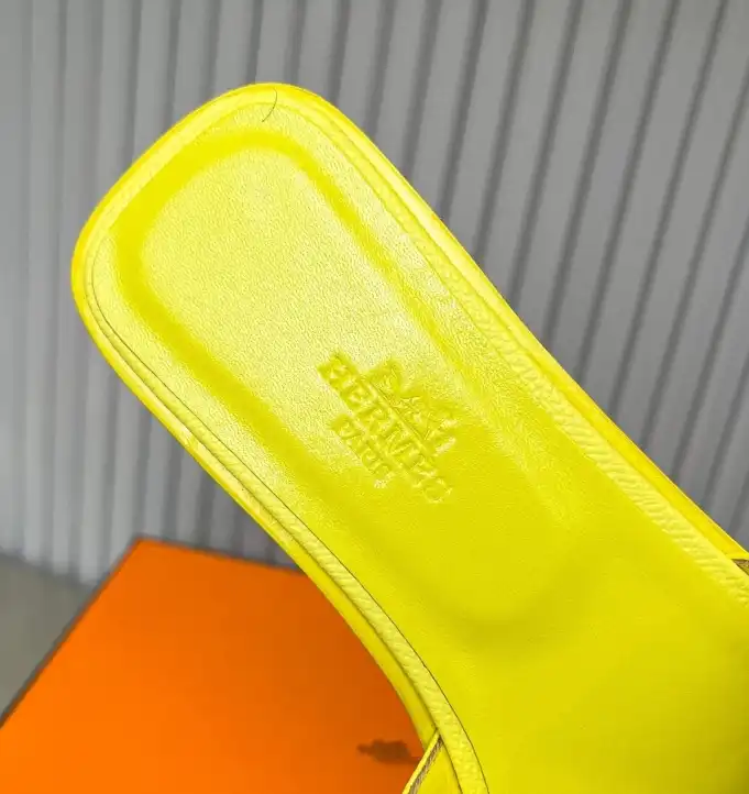 hype Hermes Slippers