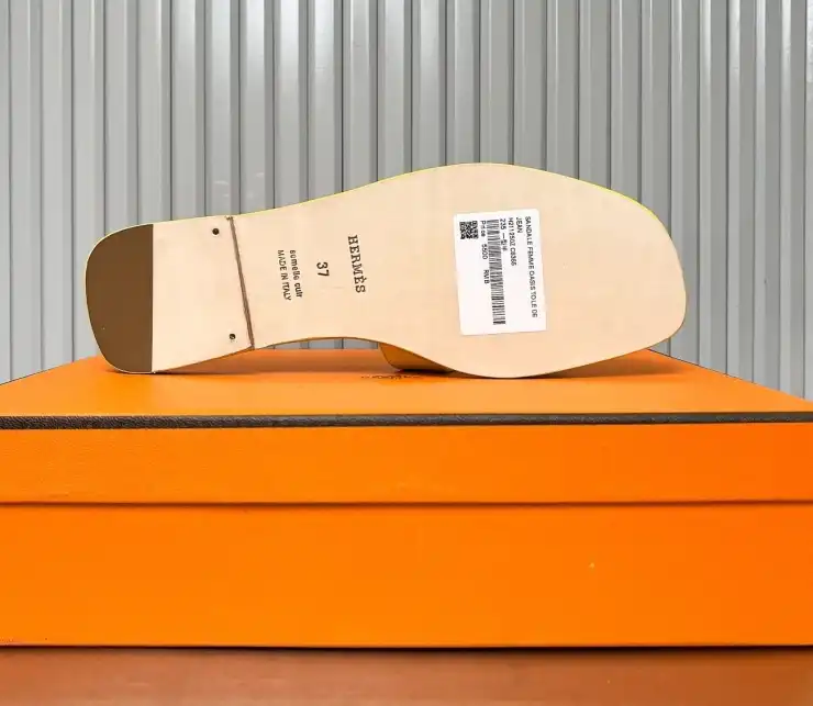 hype Hermes Slippers