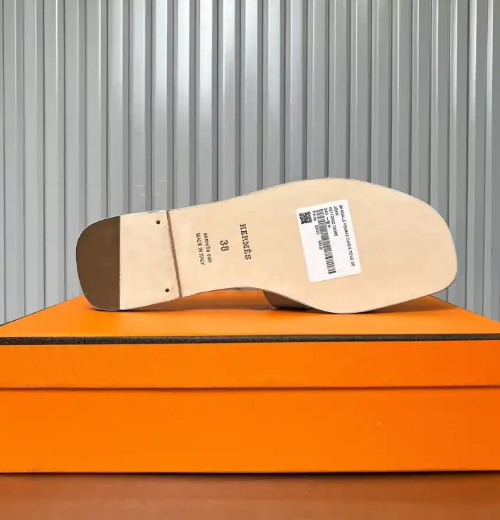 hype Hermes Slippers