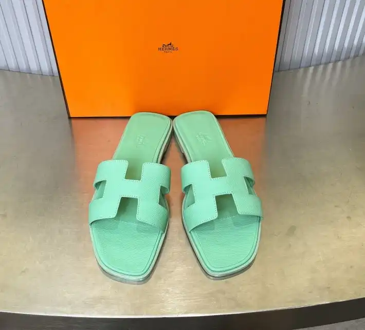 hype Hermes Slippers