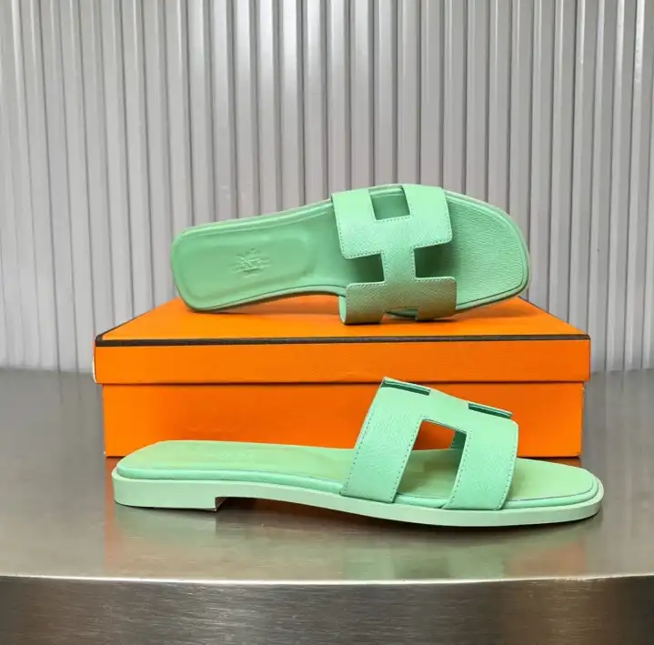 hype Hermes Slippers