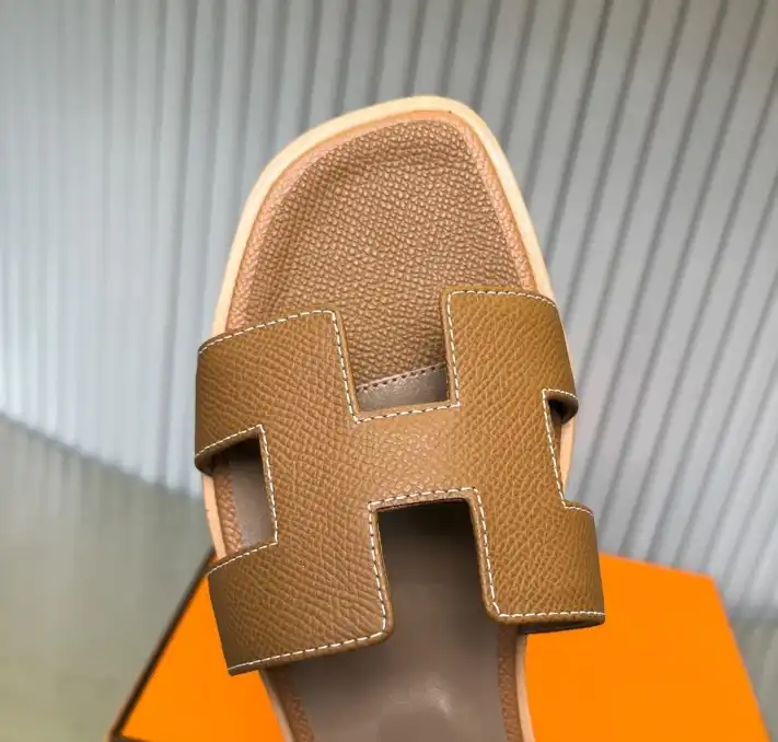 hype Hermes Slippers