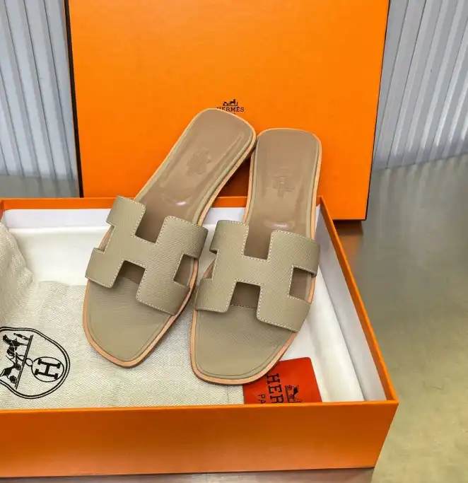 hype Hermes Slippers