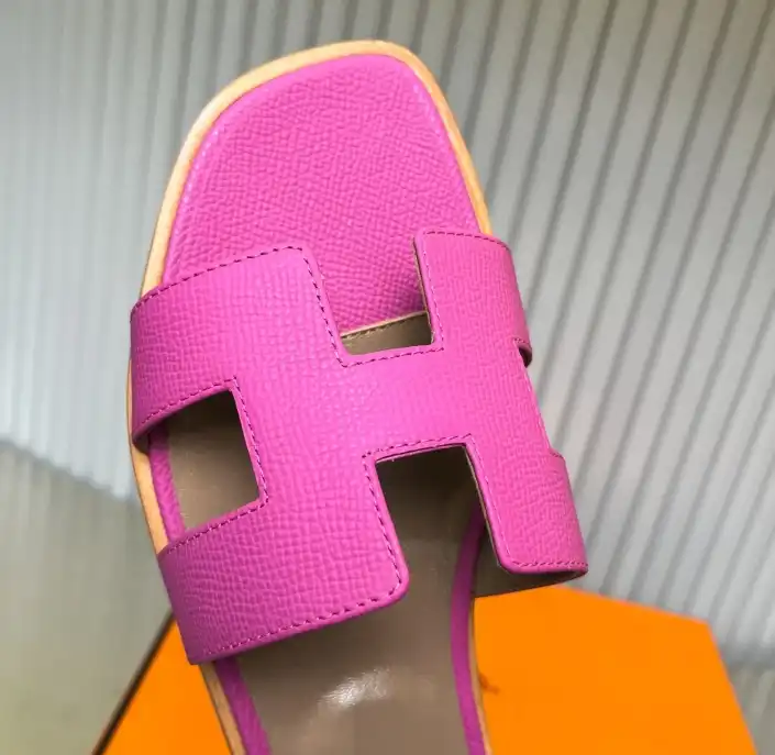 hype Hermes Slippers