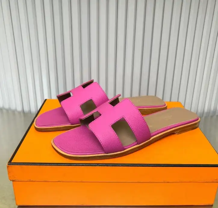 hype Hermes Slippers