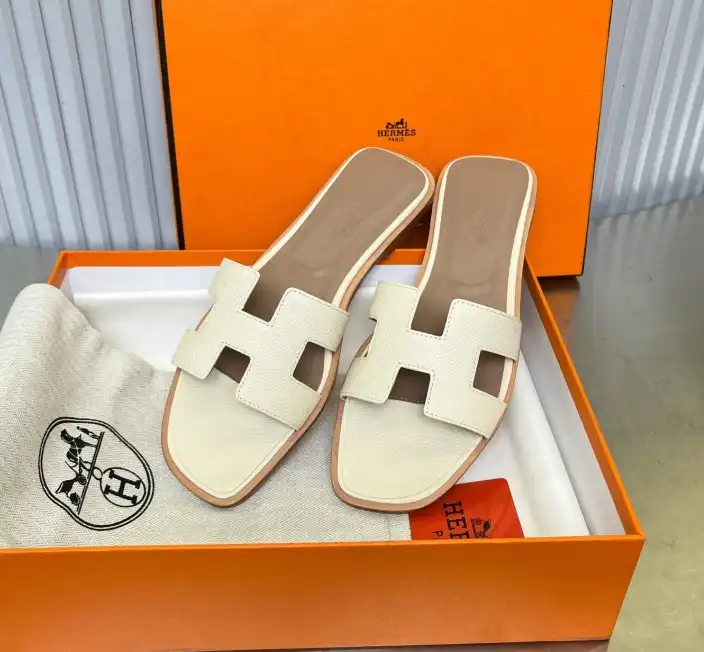 hype Hermes Slippers