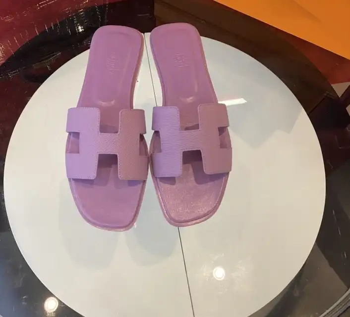 hype Hermes Slippers