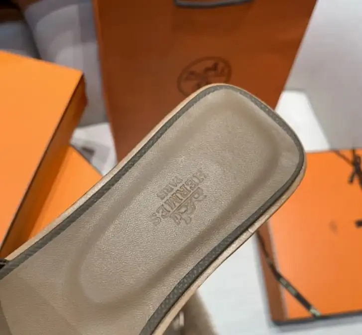 hype Hermes Slippers