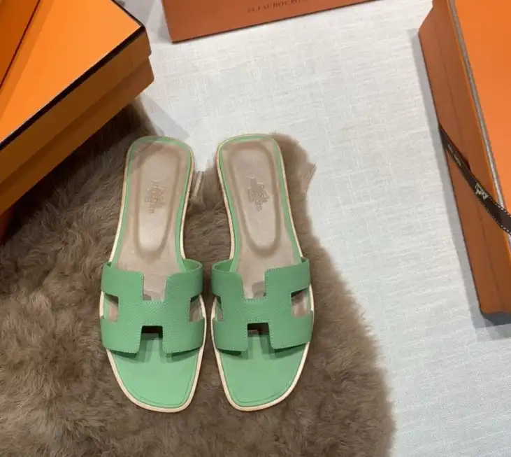 hype Hermes Slippers