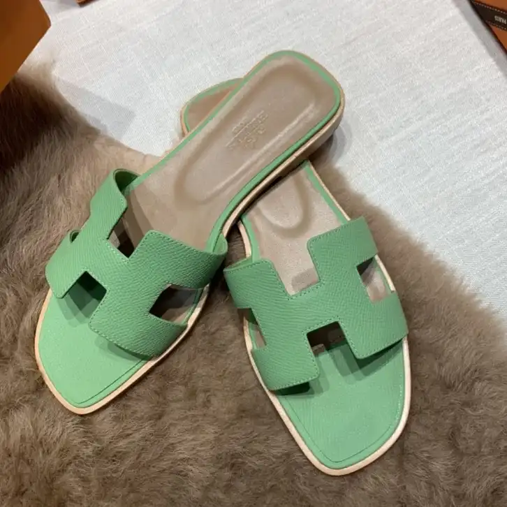 hype Hermes Slippers