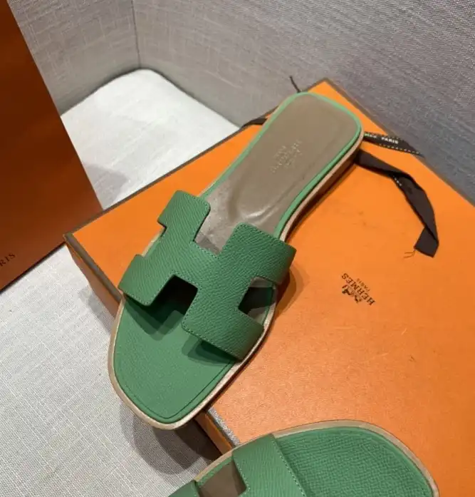 hype Hermes Slippers