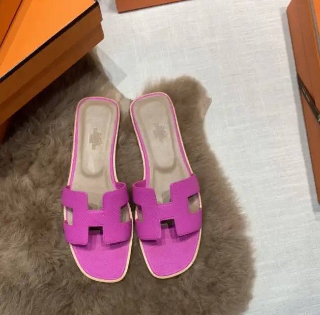 hype Hermes Slippers